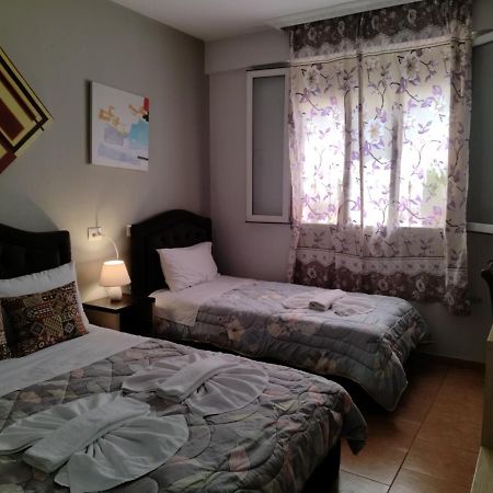 Guest House De Rada 地拉那 外观 照片