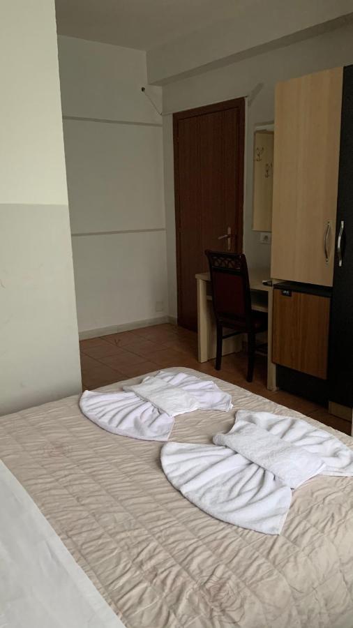 Guest House De Rada 地拉那 外观 照片