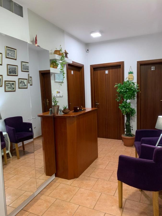 Guest House De Rada 地拉那 外观 照片