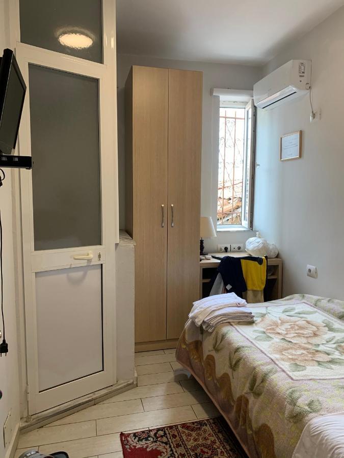 Guest House De Rada 地拉那 外观 照片