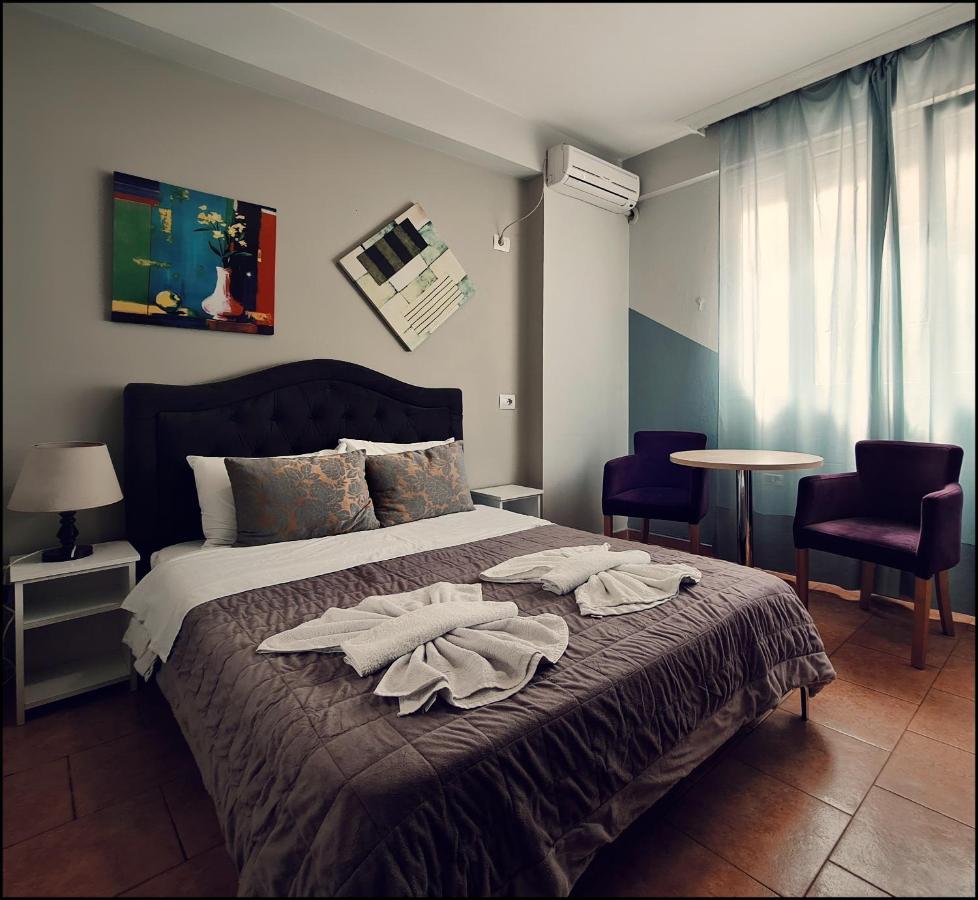 Guest House De Rada 地拉那 外观 照片