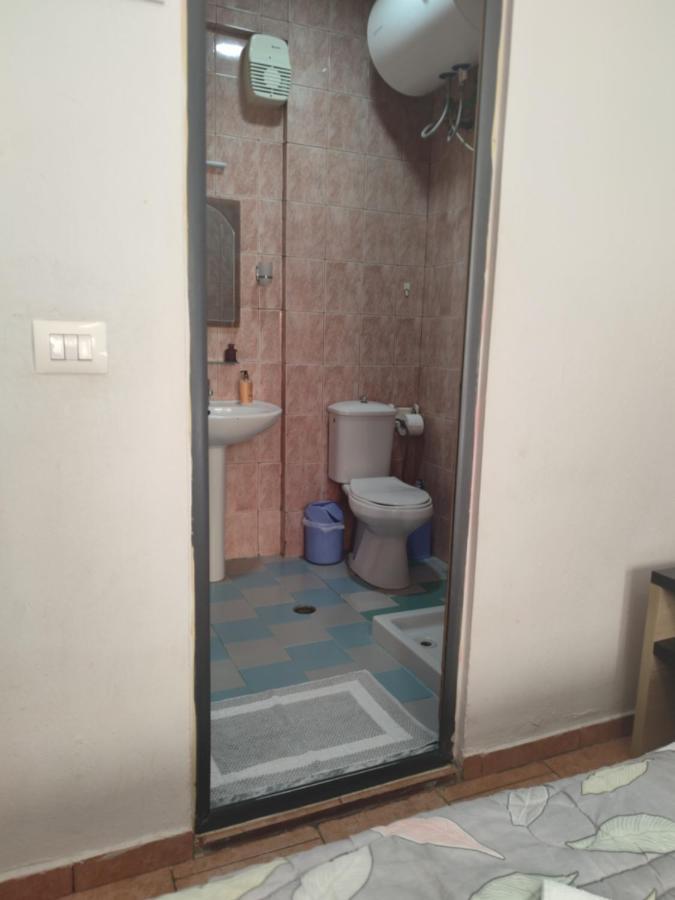 Guest House De Rada 地拉那 外观 照片